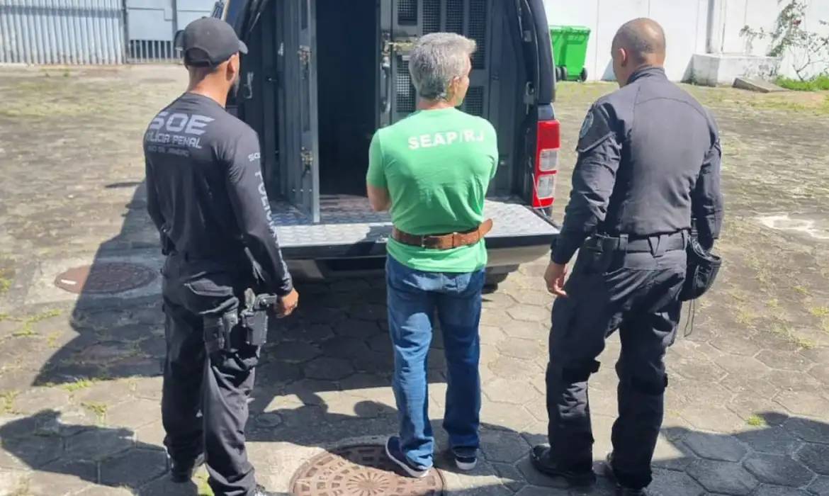 Bicheiro Rogério Andrade begins serving his sentence in Mato Grosso do Sul