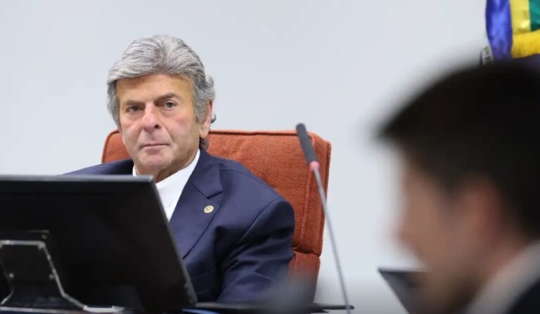 Fux defends immediate adjustment to the rules of the online betting market
