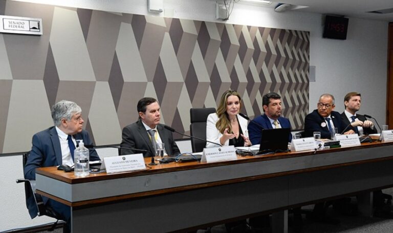 Lower private health taxation relieves government, say debaters at the Senate CCJ
