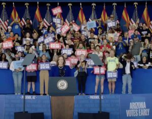 Kamala Harris in Arizona, one of the swing states that could decide the US elections