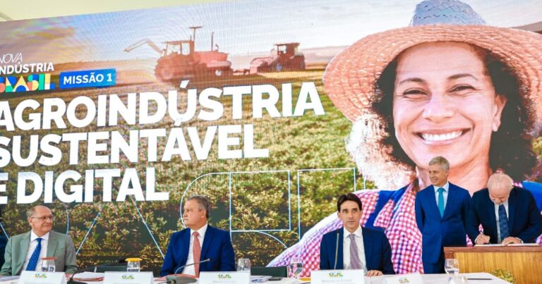 Lula signs decree creating family farming research and innovation program

