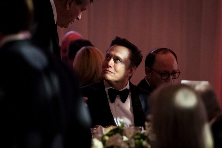 $2,000 a day: How Elon Musk is living almost (literally) on Trump's doorstep
