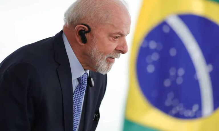 Lula vetoes section of law that prohibits blocking of impositional amendments
