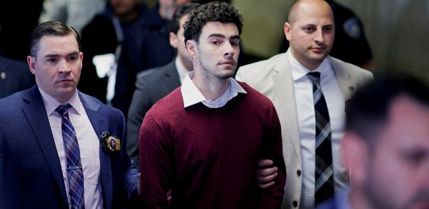 USA: Luigi Mangione, suspected of killing CEO, pleads innocent to court