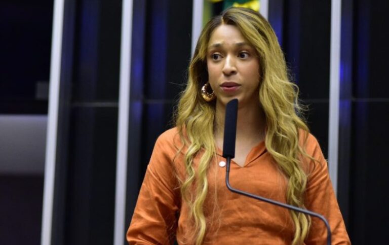 Erika Hilton asks the UN to investigate Meta and Zuckerberg for “threat” to the LGBT population
