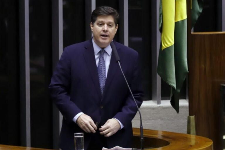 Baleia Rossi and Kassab will discuss political scene in the Outliers Infomoney awards
