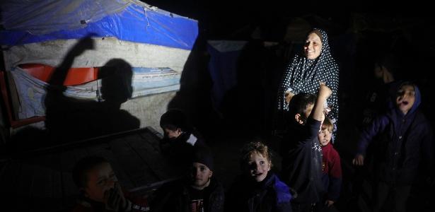 15.jan.2025 - Os palestinos comemoram notícia do acordo de cessar-fogo e libertação de reféns entre Israel e o Hamas