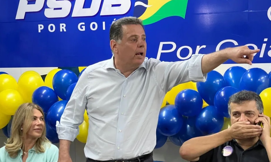 Kassab's PSD could be a lifeline for the PSDB, which is considering a merger, says newspaper