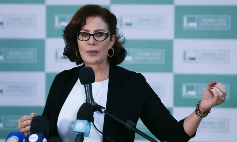 TRE-SP Cassa the term of Carla Zambelli and determines ineligibility of 8 years
