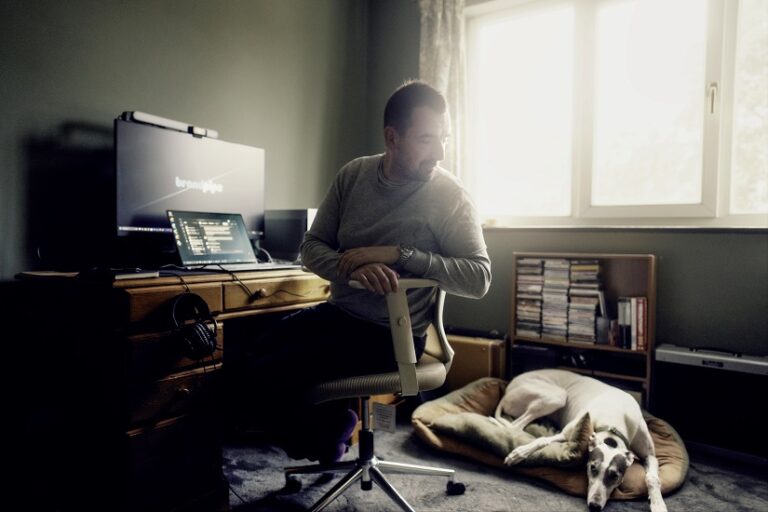 “Fresh mind for longer”: the life of a company with a working week of 4 days
