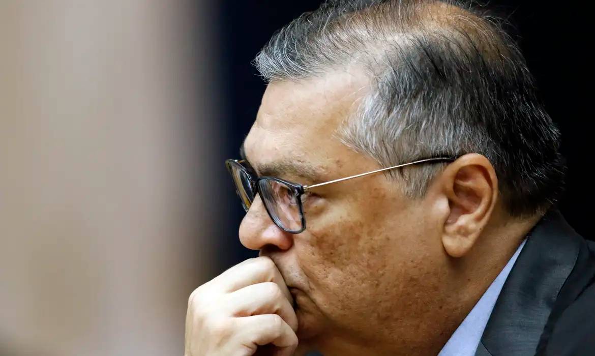 Dino approves Congress plan and releases amendments payment