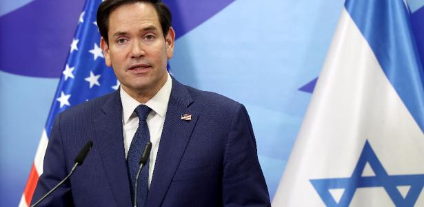 In Israel, Trump's head of diplomacy says Hamas should be eliminated