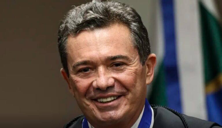 “Social Security is a bomb that won't stop exploding,” says TCU President
