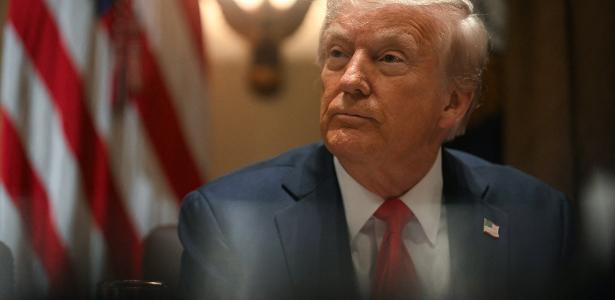 Presidente Donald Trump durante reunião de seu gabinete na Casa Branca, nesta quarta-feira (26)
