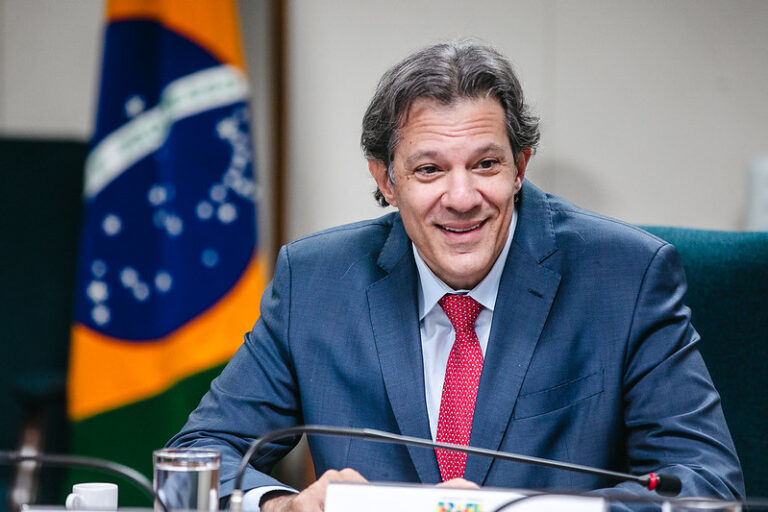 Haddad says he has not felt like applying 'Milei' remedy in Brazil
