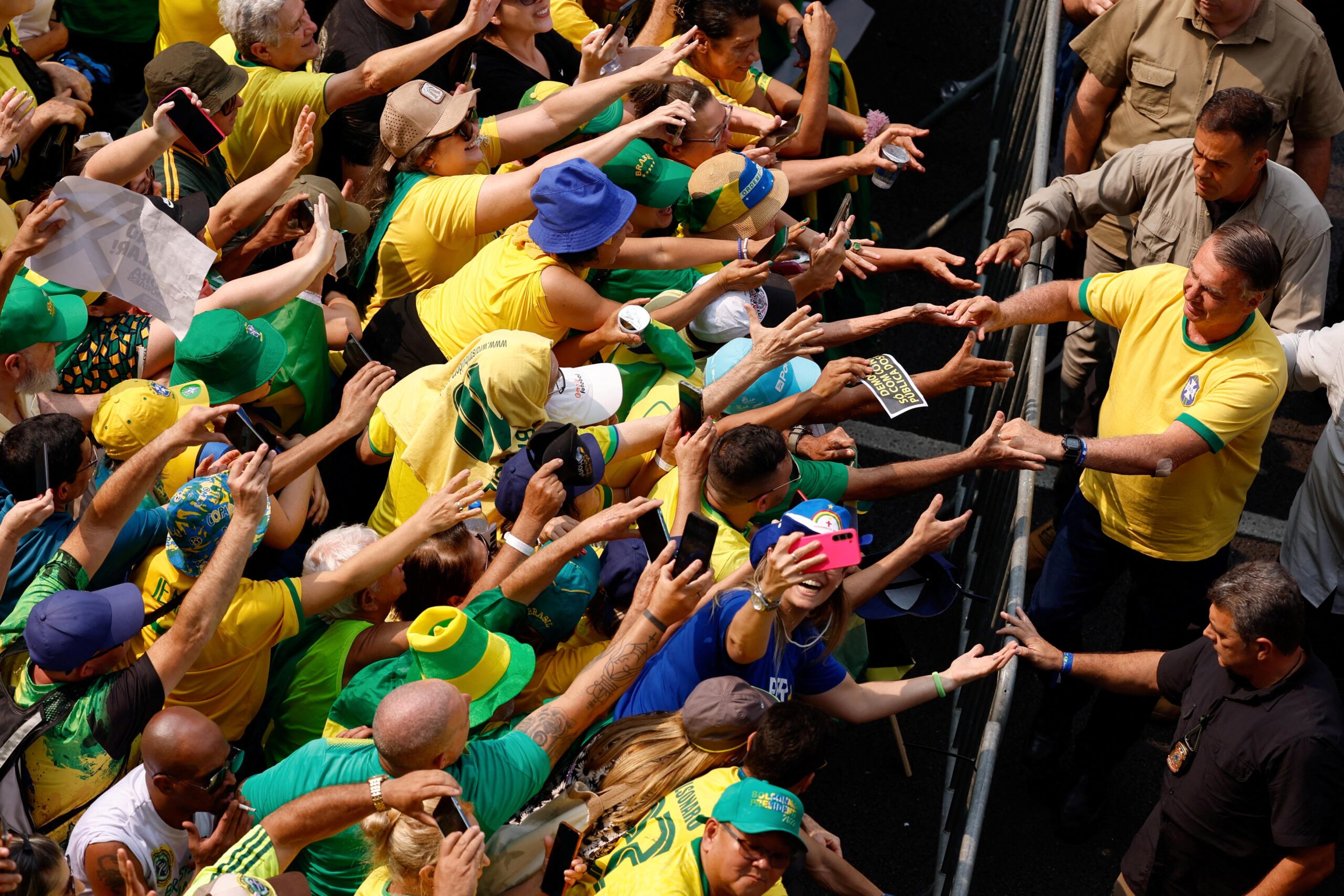 Bolsonaro releases international protests in defense of the January 8 amnesty