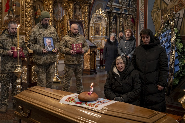 Europe has difficult decisions ahead after a chat between Trump and Zelensky