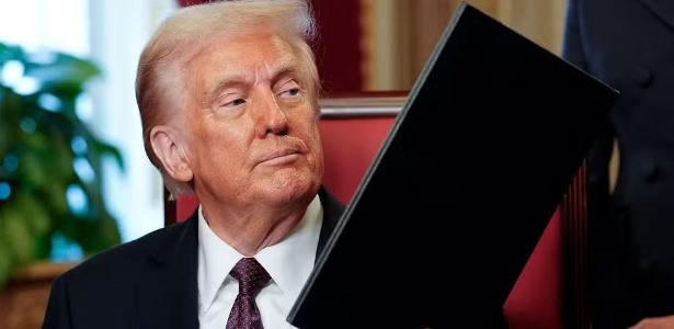 Donald Trump cortou gastos para rádio que fazia propaganda contra governo cubano