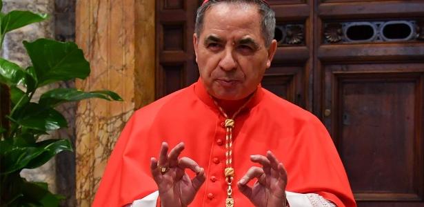 O cardeal italiano Giovanni Angelo Becciu, em foto de 2018