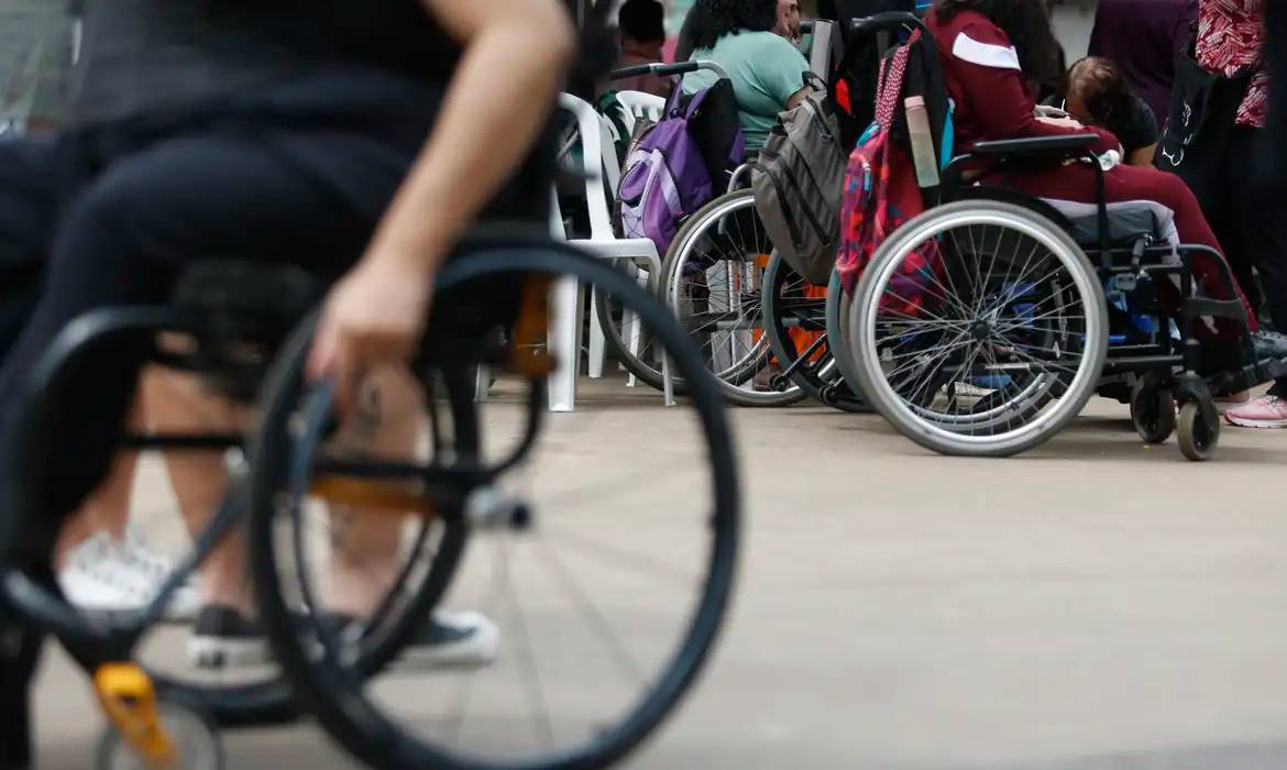 Chamber discusses law consolidation to create Brazilian inclusion code