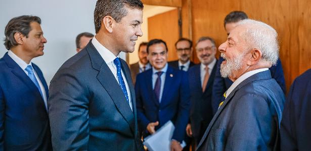 15.01.24 - O presidente do Paraguai, Santiago Peña, e o presidente Lula em encontro no Palácio Itamaraty