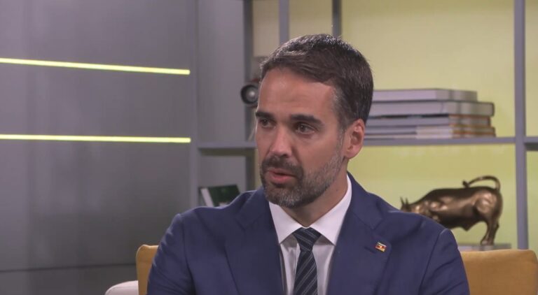 'PSD affiliation decision will be mature in the coming days,' says Eduardo Leite
