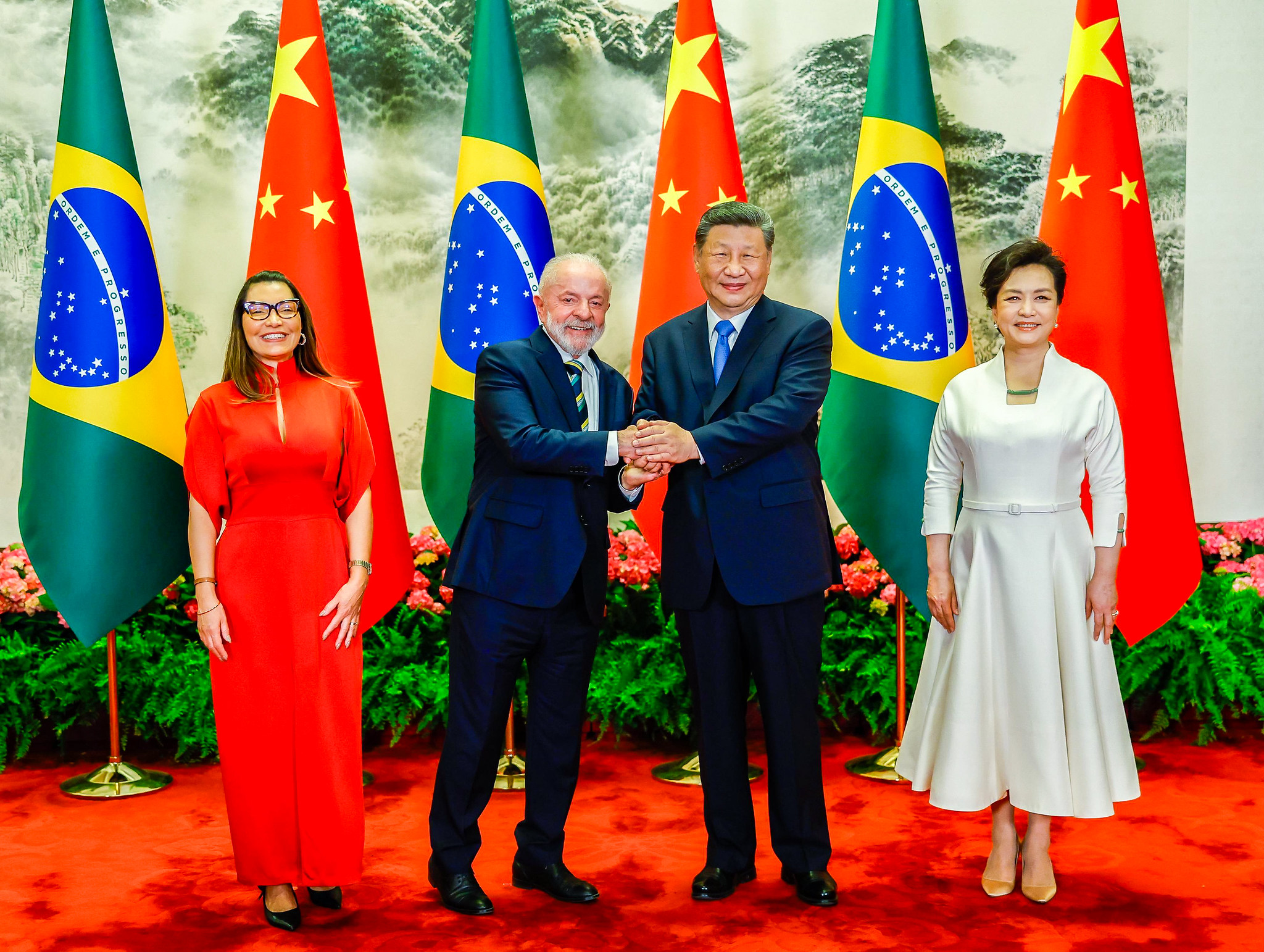 Janja criticizes Tiktok in a meeting with Xi Jinping and generates embarrassment in entourage