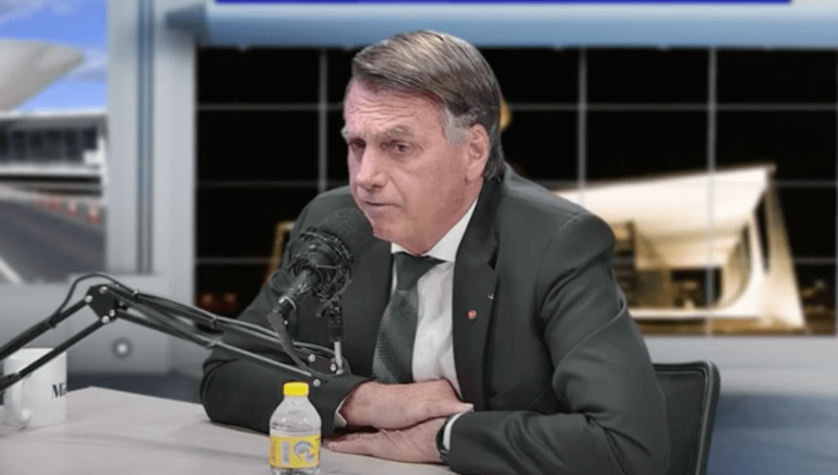 Bolsonaro says he won't leave Brazil and challenges: “Attach me, put”
