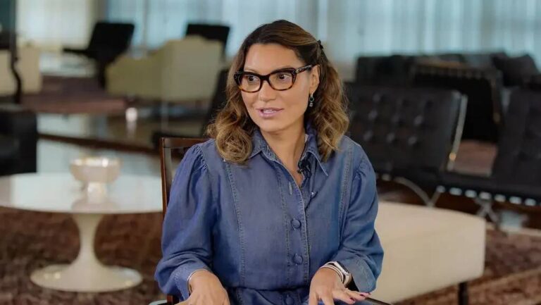 Janja denies having broken protocol at dinner with Xi: 'I'm not a porcelain biscuit'
