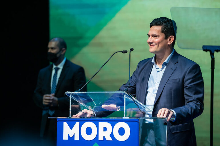 Moro leads with running to the government of Paraná in all scenarios, says Futura
