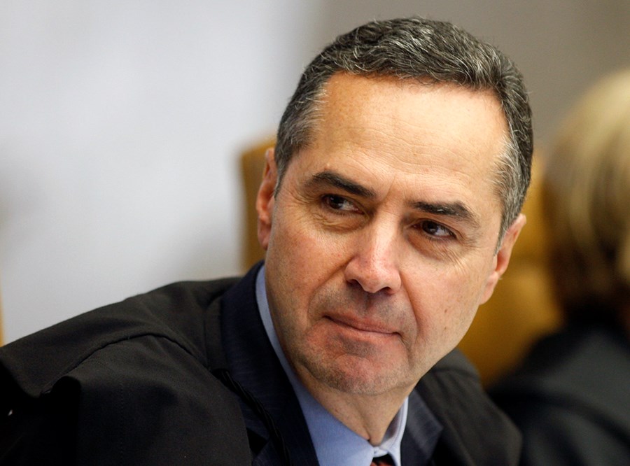 Barroso rebates criticism of the Supreme Court and defends mixed district vote for Brazil