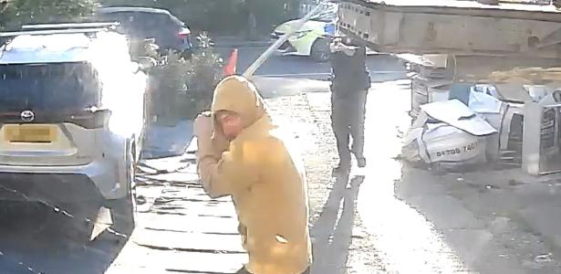 Brasileiro é condenado por matar adolescente com espada em Londres