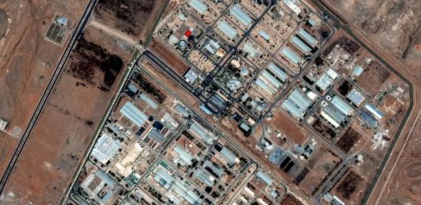 How close is Iran to produce an atomic bomb?