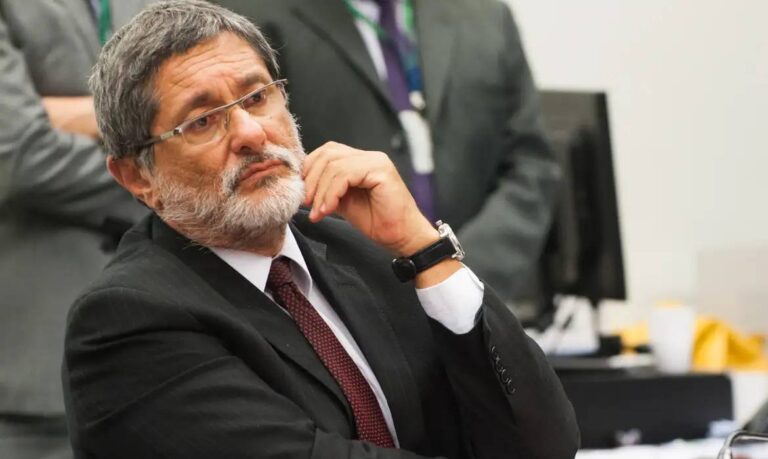 Nunes Marques annul TCU decision that condemned former president of Petrobras
