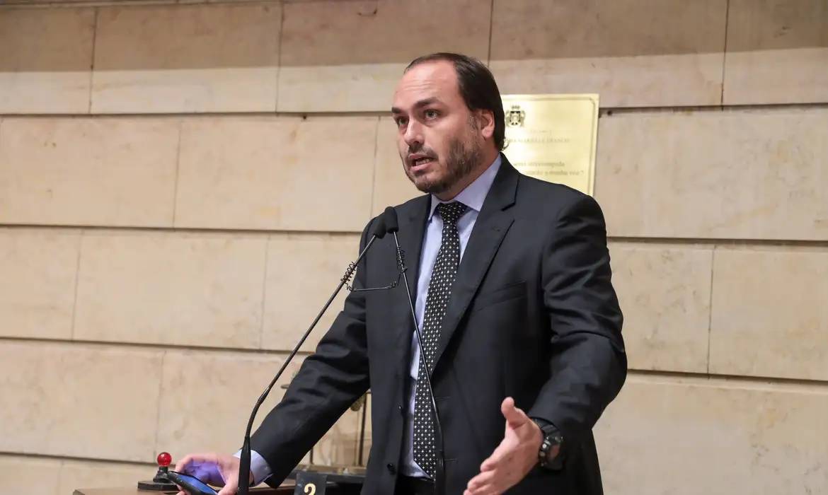 PF points to Bolsonaro and Carlos as “ABIN parallel” strategic core leaders