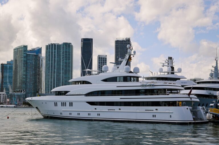 Super Rich luxury yacht manufacturer is involved in the case of espionage
