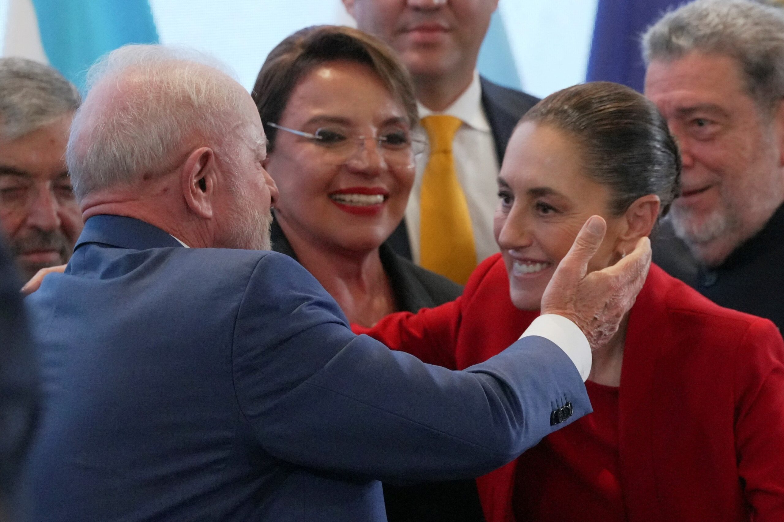 Lula proposes expansion in commercial agreement to President of Mexico