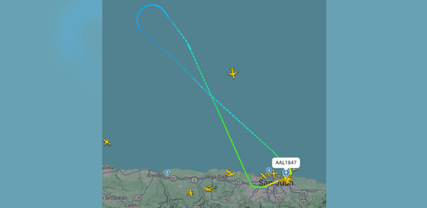 Imagem mostra a aeronave retornando a Porto Rico após a denúncia da passageira