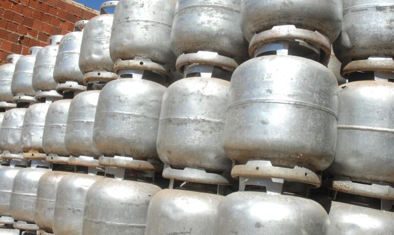 Government launches on August 5 program to distribute gas cylinders, says minister
