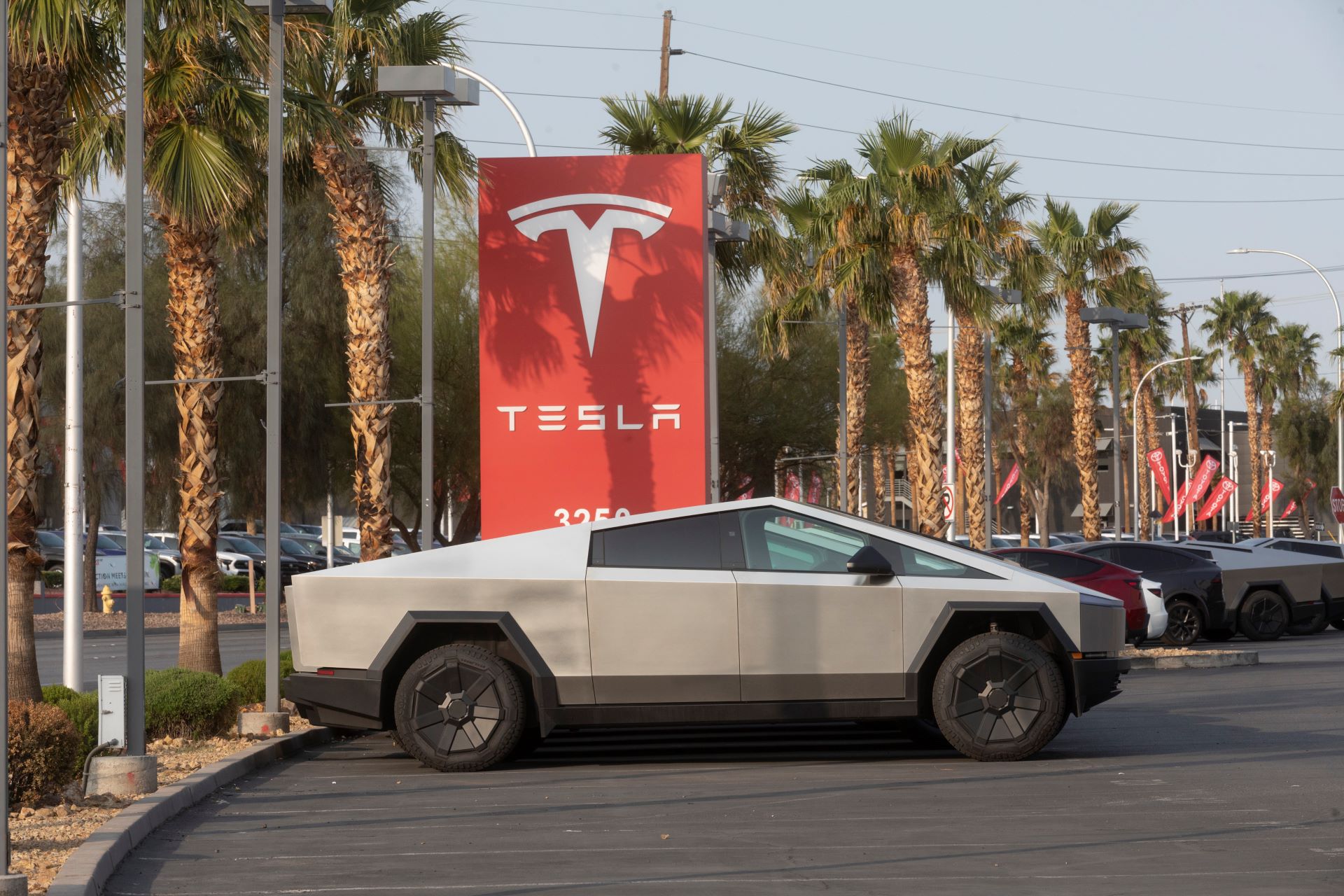 Where is the annual meeting of Tesla shareholders? Final deadline ends on the 13th