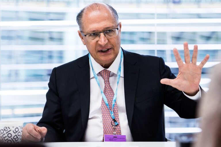 Tariffs: Alckmin reaffirms that contingency plan will be announced next week

