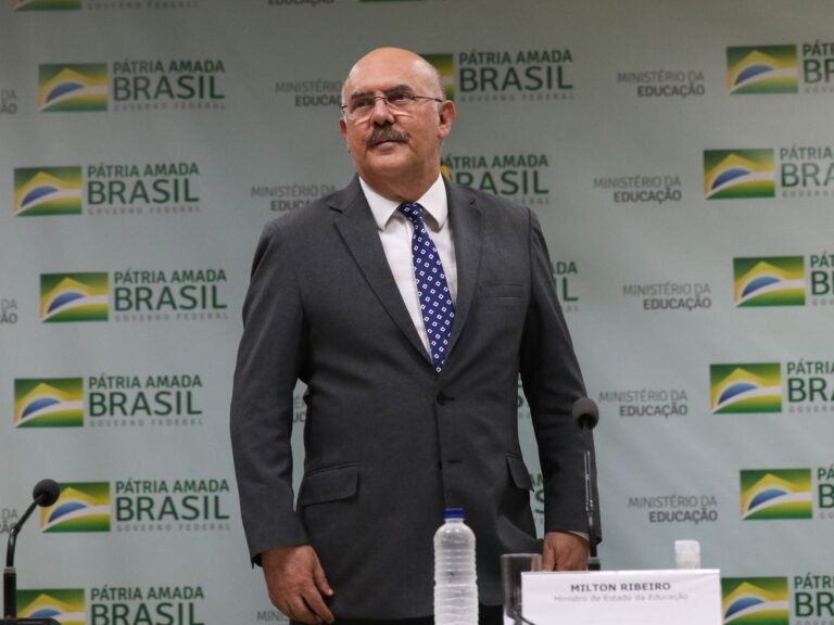 Ethics Commission maintains punishment of former Bolsonaro minister for 'parallel cabinet'
