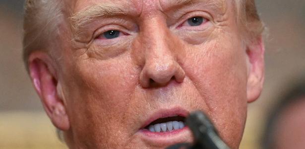 O presidente dos EUA Donald Trump discursa na Sala Roosevelt da Casa Branca em Washington
