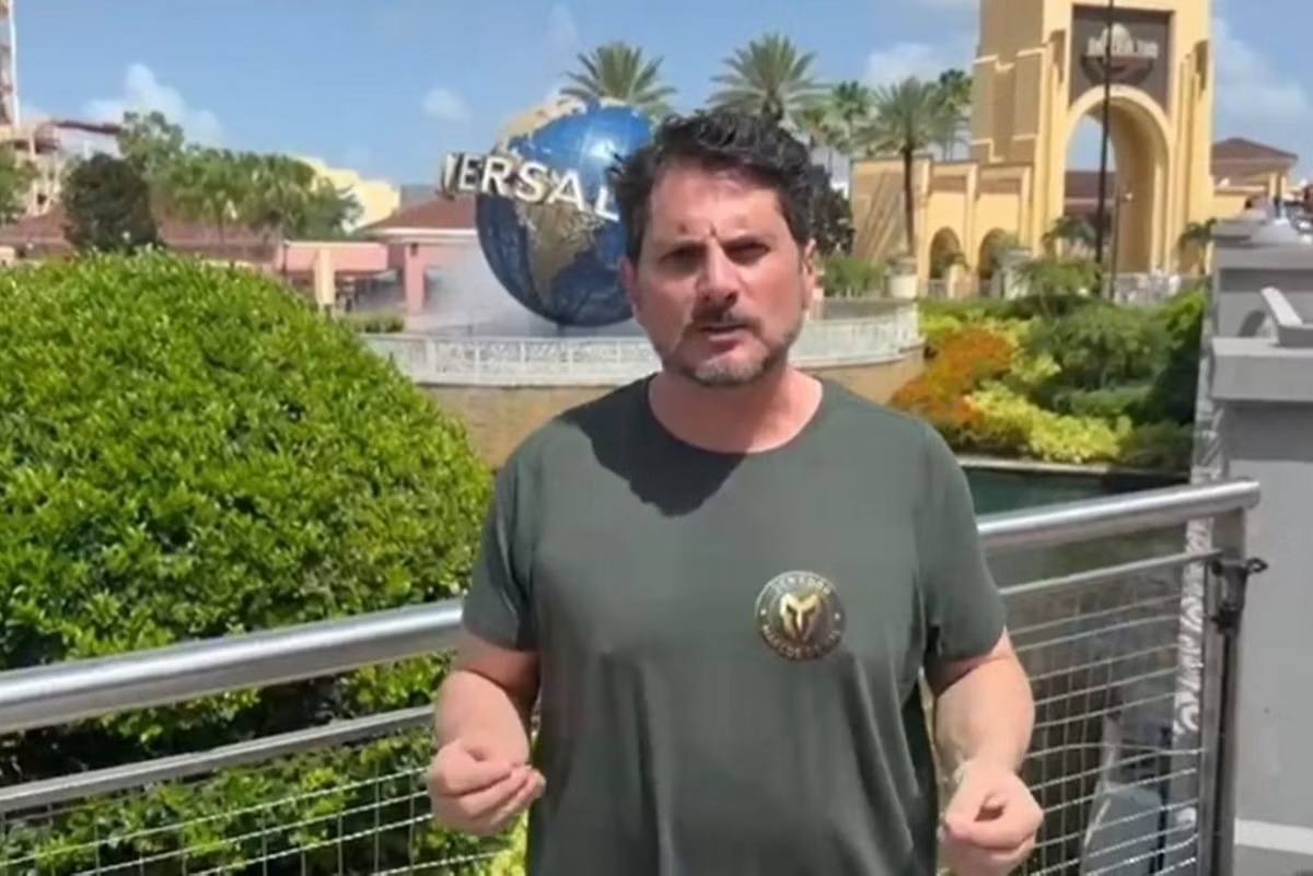 Marcos do Val contradicts STF measurements and show electronic anklet in Live