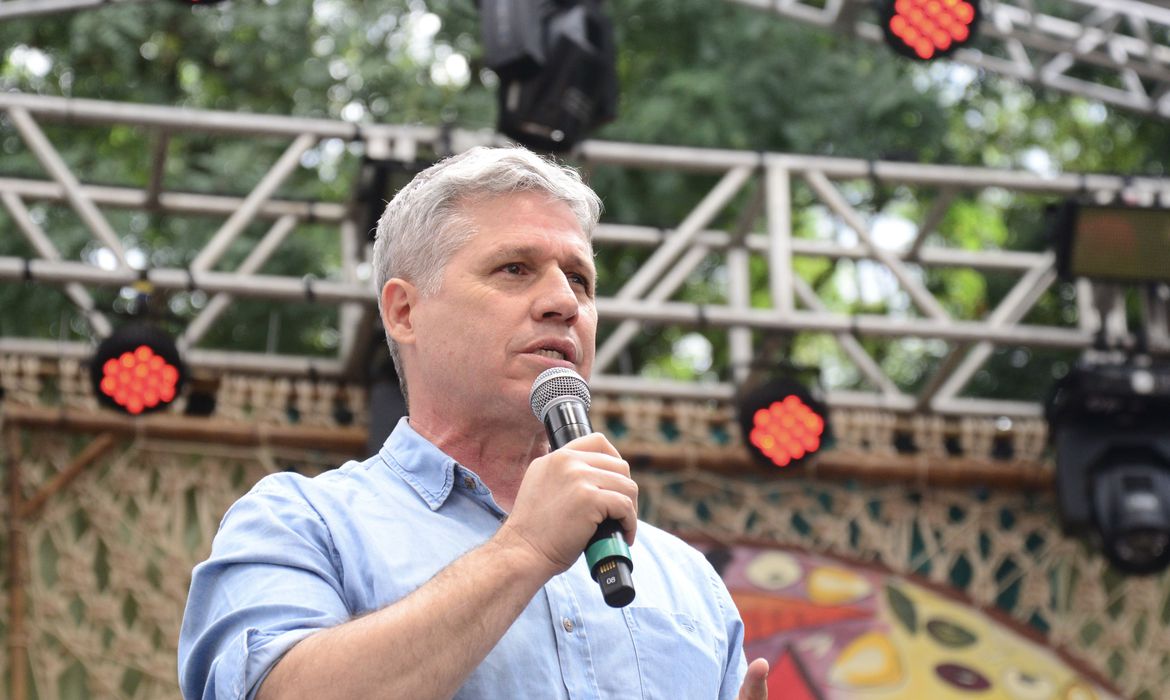 Ministry suggested purchase by the government of what will cease to be exported to the US