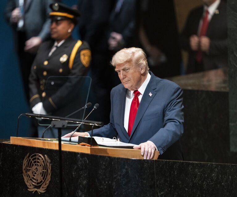 USA deports plane crowded with Iranians after agreement with Tehran, authorities say
