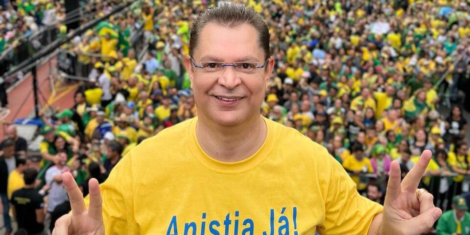 After pressure from allies, PL leader goes to the US to try to contain Eduardo, says Jornal