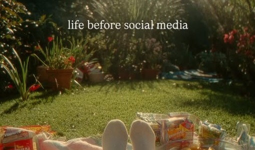 Artificial intelligence evokes nostalgia of the pre-internet and bomb… on the internet