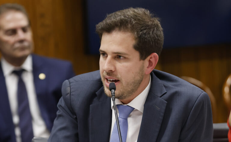 Left says he had voted in favor of shielding to block amnesty: “Breaking according to”
