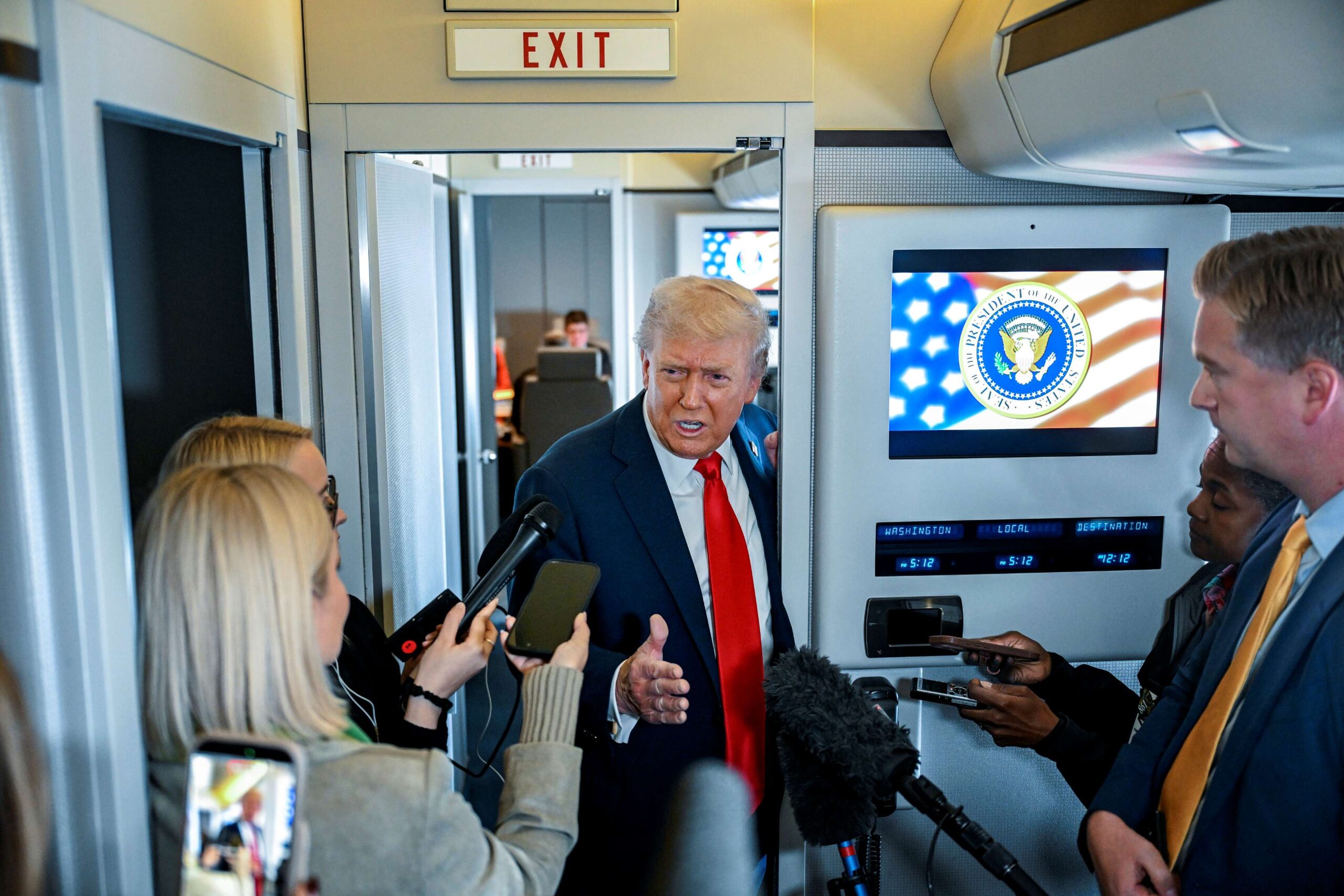 How Trump's trade war with China leaves the world in a crossfire